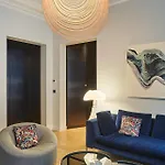Le Marais Luxury Apartment In The Heart Of Paris - 2 Bed 2 Bath With Ac